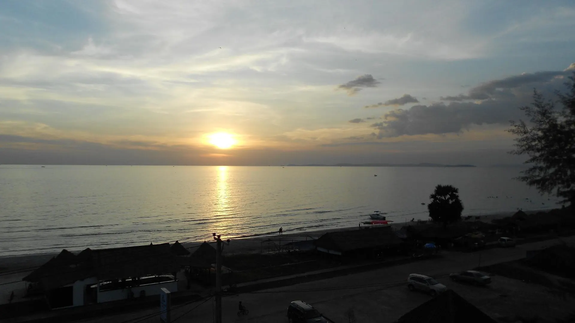 Mk Beach Hotel Sihanoukville 3*,  Cambodia